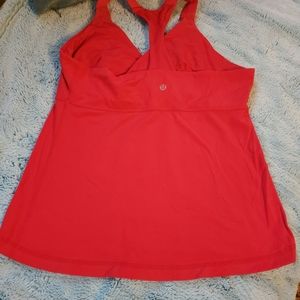 $ 2 for 50$ Lululemon y back tank